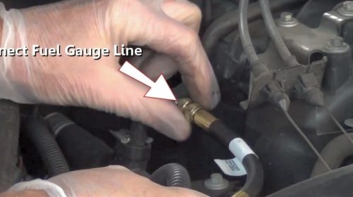connecting fuel pressure gauge